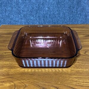 Pyrex Visions Cranberry 8x8x2 Square Baking Dish 2QT Ribbed Glass 222-S USA